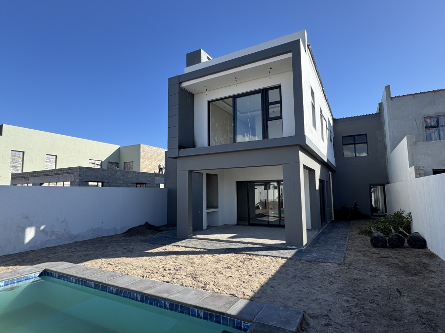 4 Bedroom Property for Sale in Sandown Western Cape